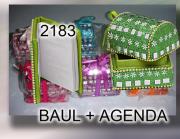 Baul y libreta 