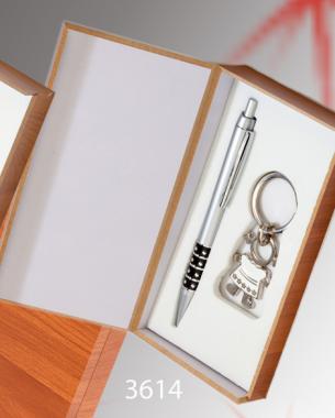 Boli y llavero en caja madera